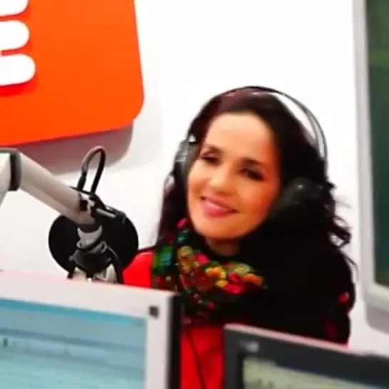 ► НАТАЛИЯ ОРЕЙРО НА LOVE RADIO (МОСКВА 14.11.2014)