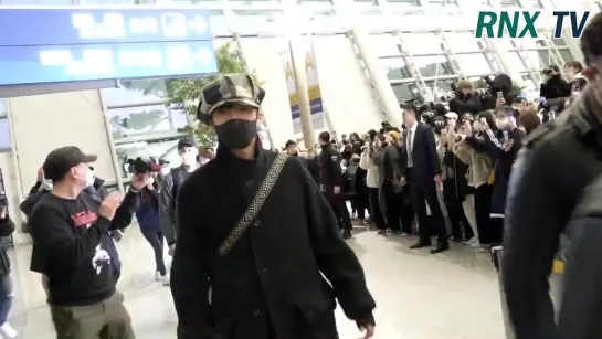 [VK][200210] MONSTA X at Incheon Airport @ RNX TV Korea Ent