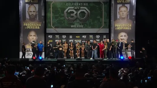 #UFC295: Ceremonial ⚖️Weigh-In