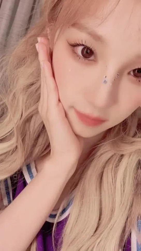 230818 Yuqi @ SNS TikTok