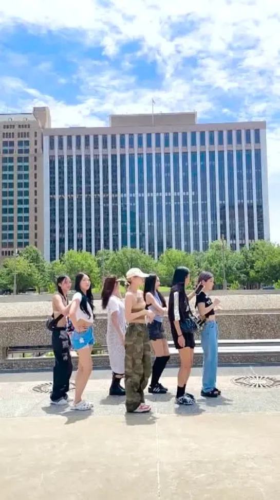 230809 Yuqi @ TikTok