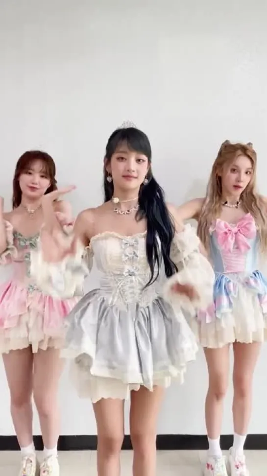 (G)I-DLE @ SNS TIkTok