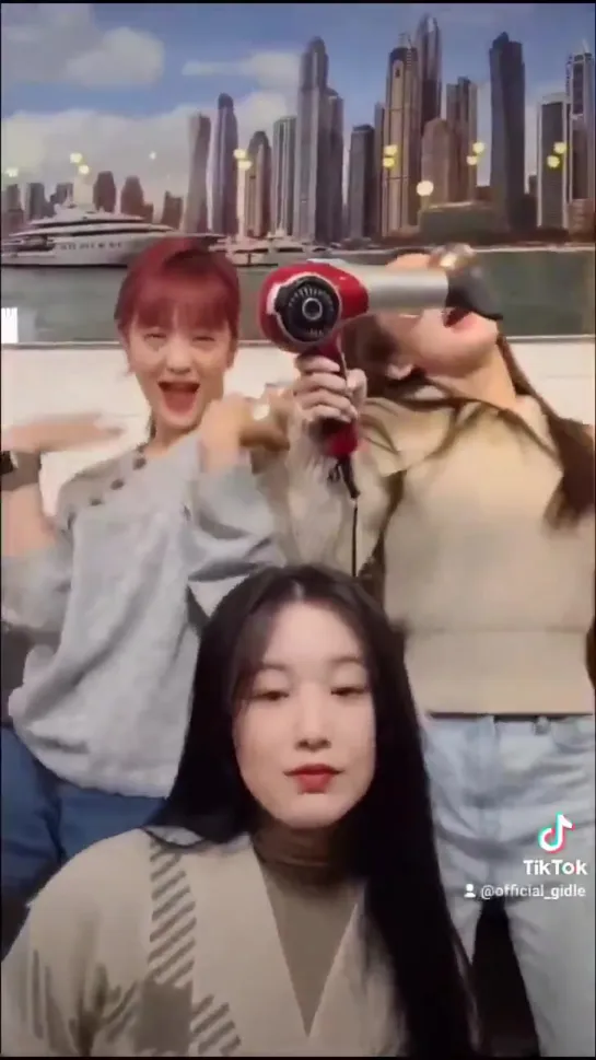 210210 (G)I-DLE @ SNS TikTok