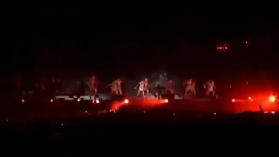 Mylene Farmer - Outro "Haka" (Live au Stade de France)