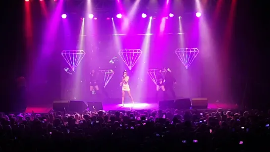 190606 SUNMI - Who Am I @ THE 1st WORLD TOUR [WARNING] in Berlin