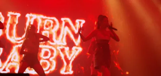 190606 SUNMI - Burn @ THE 1st WORLD TOUR [WARNING] in Berlin