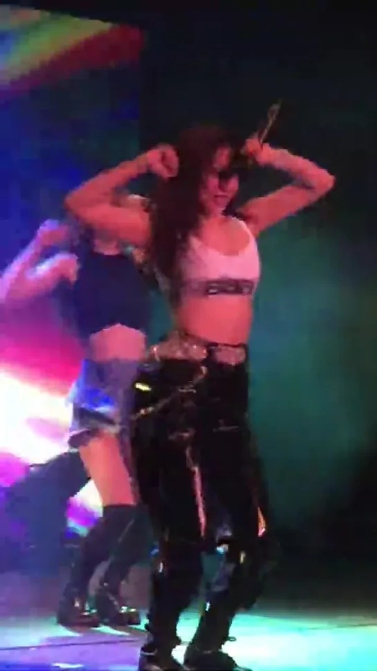 190318 SUNMI - Siren @ THE 1st WORLD TOUR [WARNING] in Washington DC