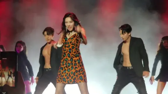 190318 SUNMI - Gashina @ THE 1st WORLD TOUR [WARNING] in Washington DC