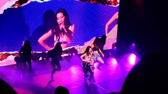 190315 SUNMI - Hey You @ THE 1st WORLD TOUR [WARNING] in New York