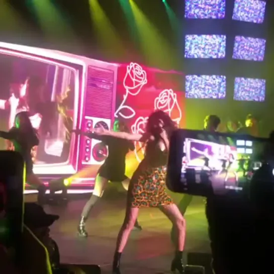 190313 SUNMI - Gashina @ THE 1st WORLD TOUR [WARNING] in Calgary