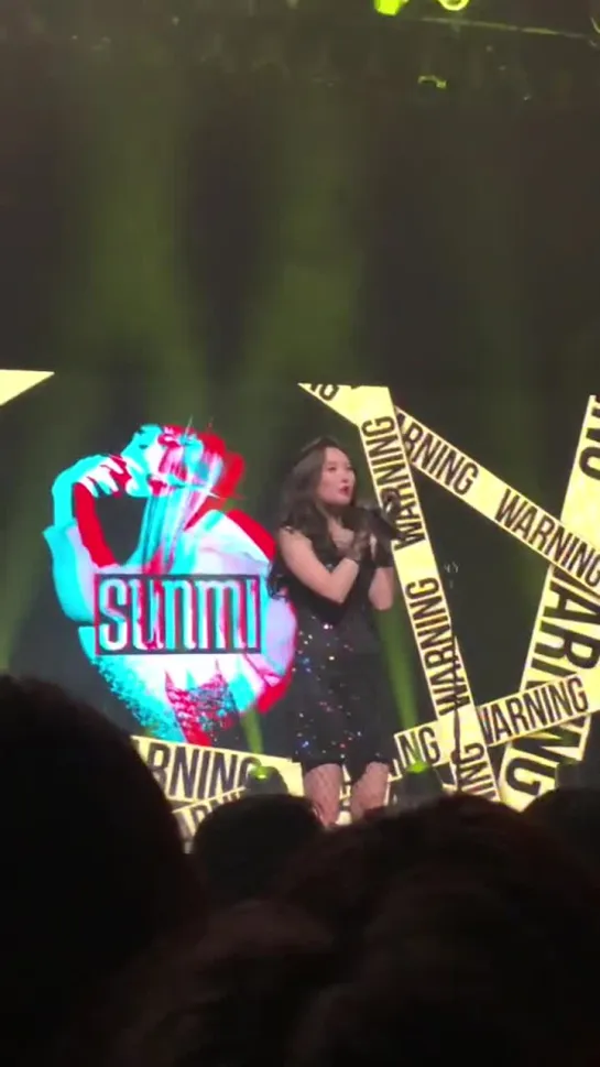 190311 SUNMI @ THE 1st WORLD TOUR [WARNING] in Vancouver