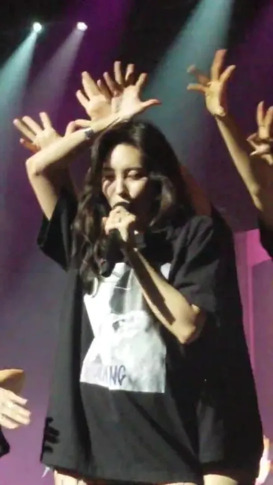 190311 SUNMI - Gashina @ THE 1st WORLD TOUR [WARNING] in Vancouver