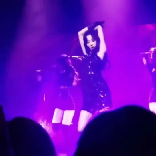 190311 SUNMI - Full Moon @ THE 1st WORLD TOUR [WARNING] in Vancouver