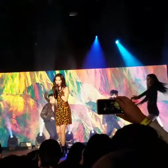 190306 SUNMI - Who Am I @ THE 1st WORLD TOUR [WARNING]  in San Francisco