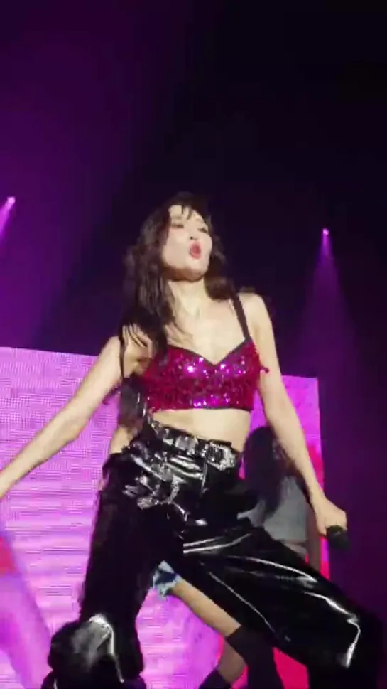 190306 SUNMI - Hey You @ THE 1st WORLD TOUR [WARNING]  in San Francisco