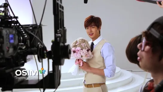 EXCLUSIVE Mother's Day special with Lee Min-ho. Cr: OSIM International Pte Ltd