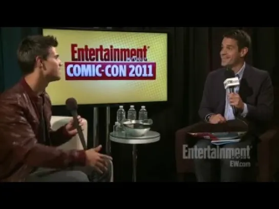 ew comiccon taylorlautner 800