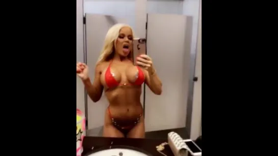 Nikki Delano