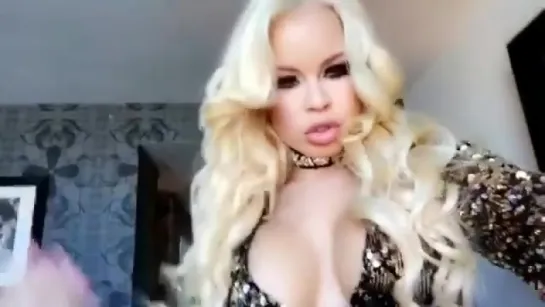 Nikki Delano сочная зрелая сучка и ее большие сладкие сиськи и большая сочная жопа, секс мамка мильфа жопы