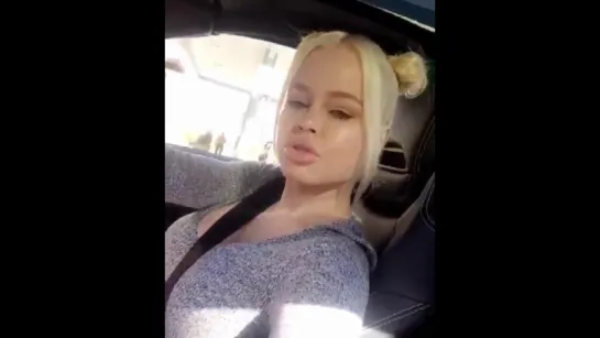 Nikki Delano сочная зрелая сучка и ее большие сладкие сиськи и большая сочная жопа, секс мамка мильфа жопы