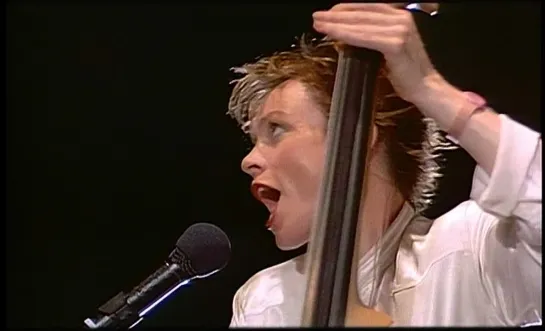 Laurie Anderson - Home of the Brave (Live) (1986, LD-Rip)