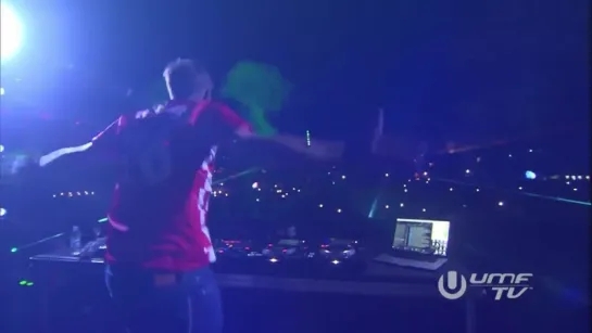 Armin van Buuren - Live at Ultra Music Festival (2015)