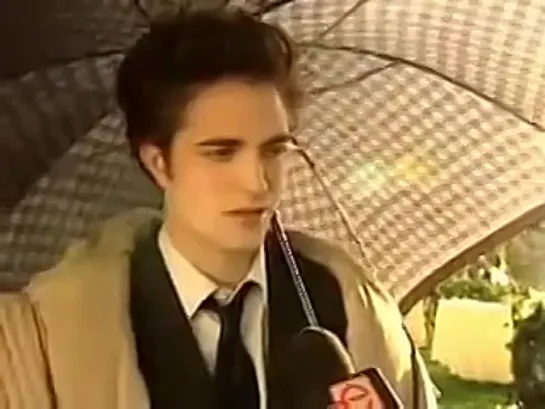 etalk twilight interview with robert pattinson  2