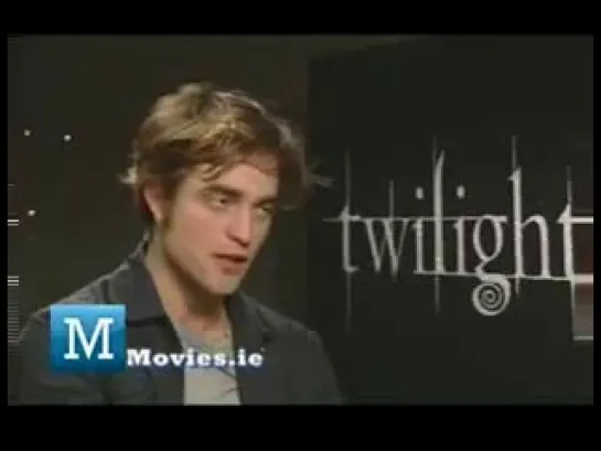 Twilight Robert Pattinson Interview hilarious