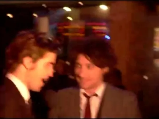 Twilight UK Premiere - Rob being interviewed by Alex Zane