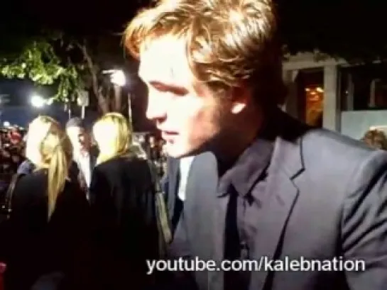 Robert Pattinson Interview [Twilight Movie Premiere]