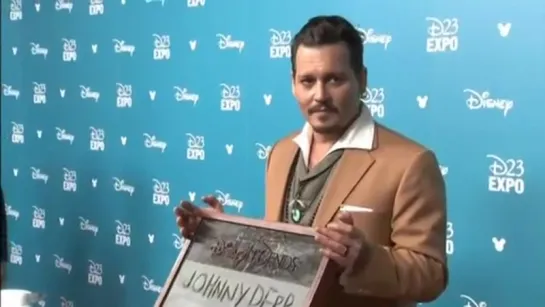 Johnny Depp at Disney fan convention