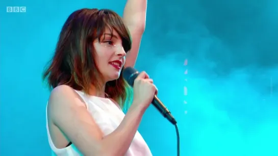 CHVRCHES - Live at Glastonbury 2016