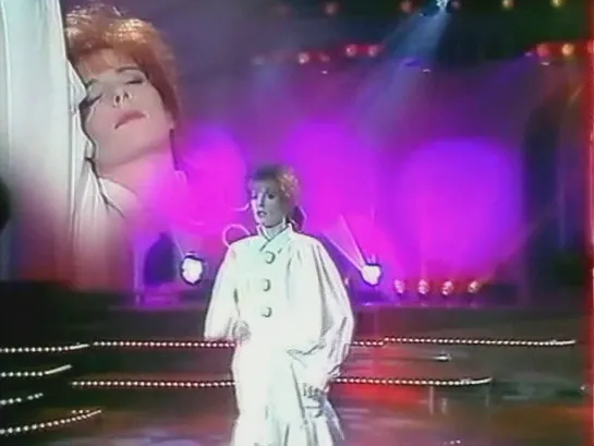 MYLENE FARMER || Sans Logique || Без Логики || live @ sacree soiree, TF1 || 22.03.1989