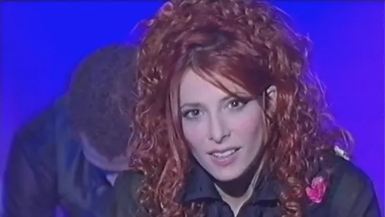 MYLENE FARMER || L’ame-Stram-Gram || live @ les annees tubes, TF1 || 02.04.1999