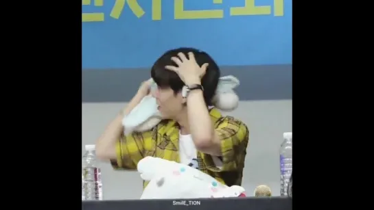 180819 • guri fansign • E-tion