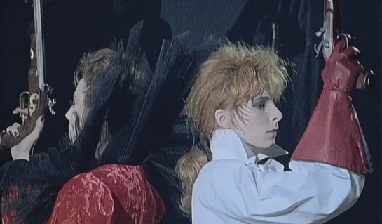 MYLENE FARMER || Libertine || Распутница || en concert live || 1989