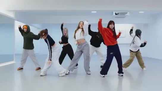 XG - 'LEFT RIGHT' Dance Practice [Mirrored]