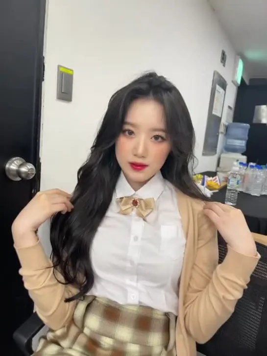 220521 Shuhua @ Weibo Live Photo