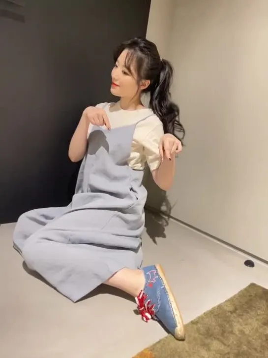 220417 Shuhua @ Weibo