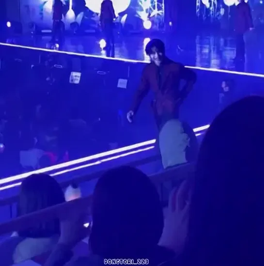 220205 Bomin Fancam @ Concert [PLAY]