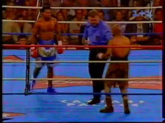 Shane Mosley vs Adrian Stone(1часть) ( WBC 3 защита титула)