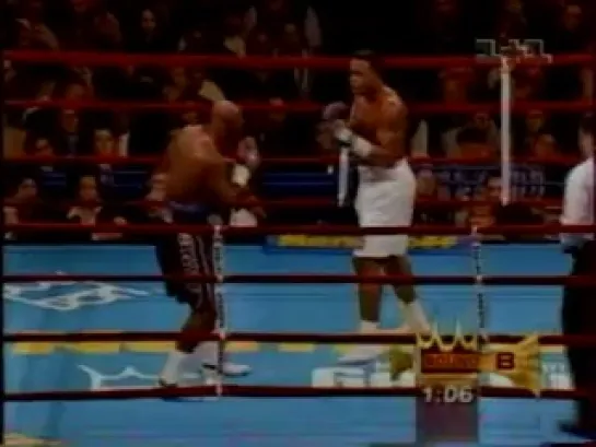 Evander Holyfield vs Larry Donald (2004-11-13) Vacant NABC Heavyweight Title