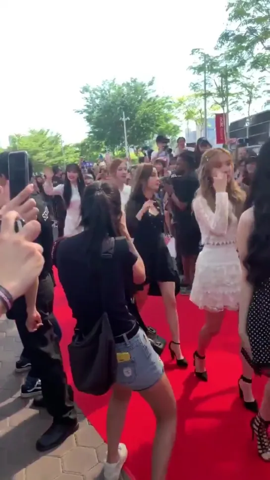 190526 (G)I-DLE - HallyuPopFest2019 Red Carpet @ Fancam