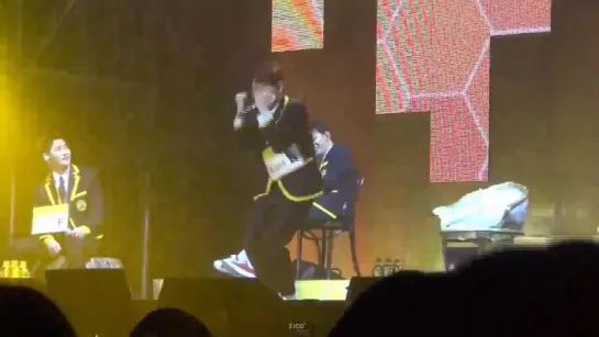 [FANCAM] 170211 Block B Fanmeeting Beeutiful (Зико танцует танцы девичьих групп)