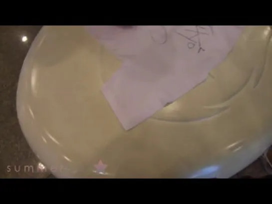 [FANCAM] 110901 Block B Jaehyo and PO signing my shirt