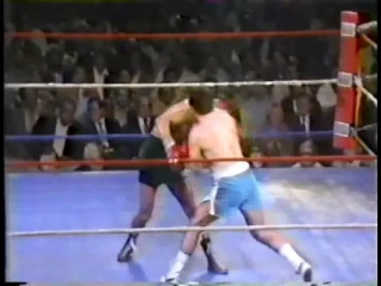 1983-02-26 Alexis Arguello vs Vilomar Fernandez II