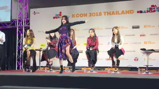 180930 (G)I-DLE's Soojin - Meet&Greet KCON in Thailand @ Fancam