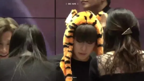 [Fancam][10.11.2018]  fansign in Yeonsan