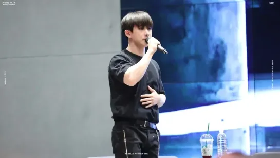 [Fancam][10.11.2018]  fansign in Yeonsan