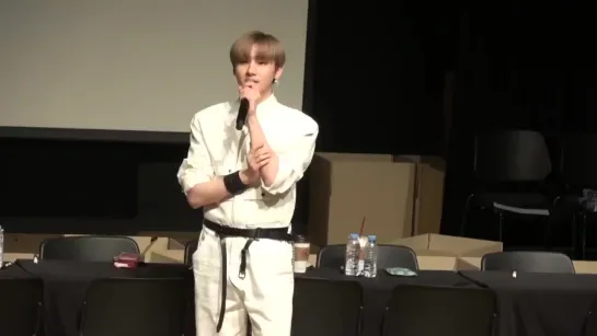 [Fancam][04.11.2018] fansign in COEX center